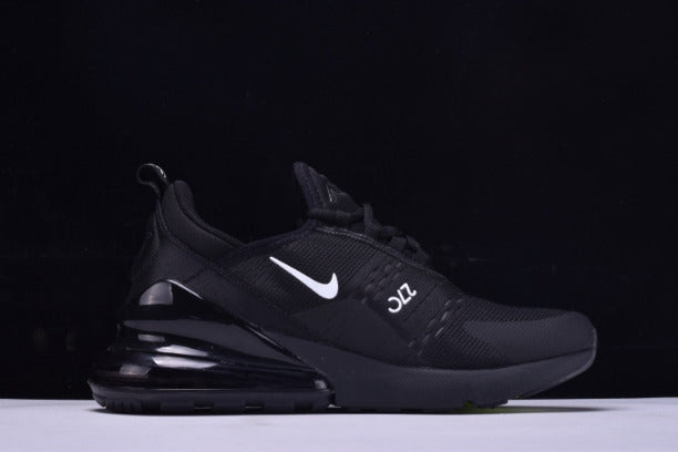 NikeAir Max 270 - Black/White