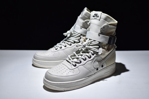 NikeSF AirForce 1 Long-White