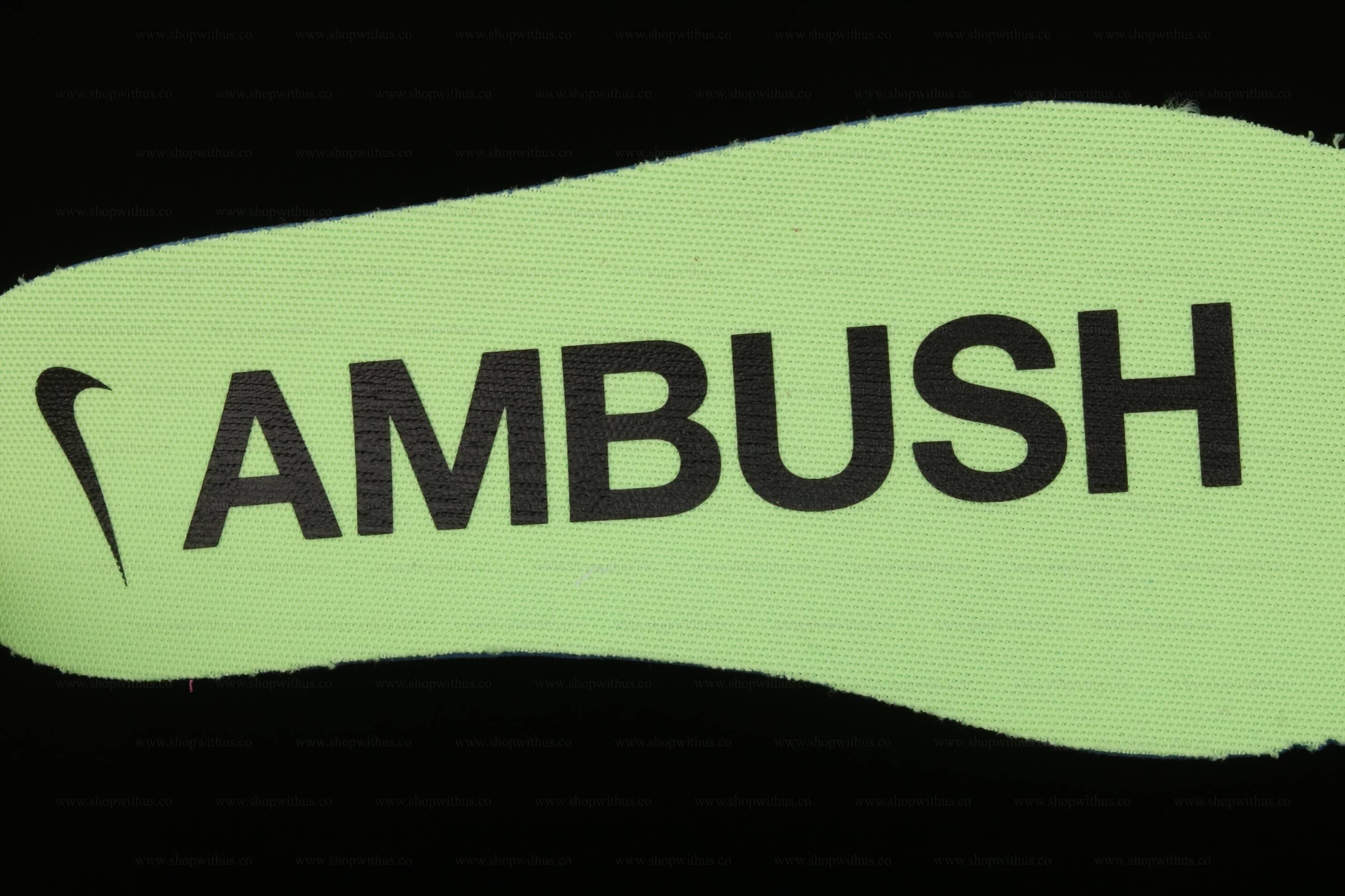 AMBUSH x NikeWMNS Dunk High - Cosmic Fuchsia
