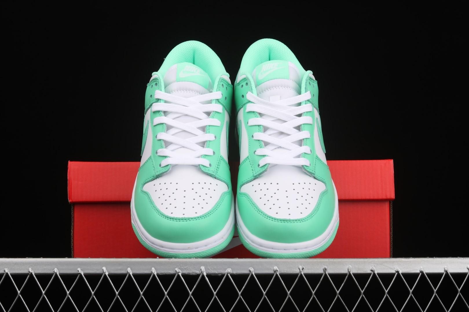 NikeDunk Low - Green Glow