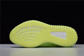 adidasOriginals YEEZY Boost 350 V2 - Glow
