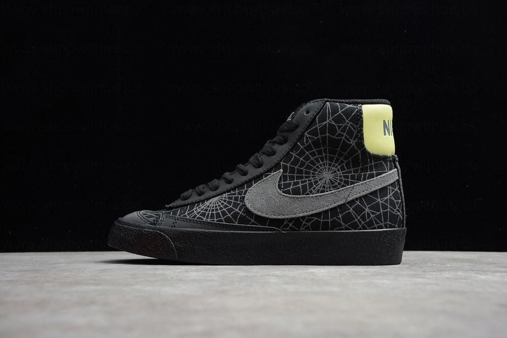 NikeMen's Blazer Mid 77 - Spider Web Halloween