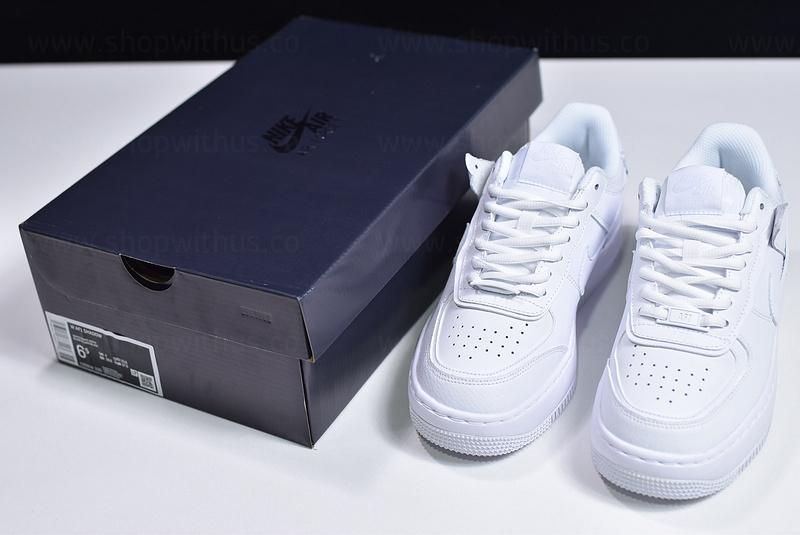 NikeWMNS Air Force 1 AF1 Shadow - Triple White