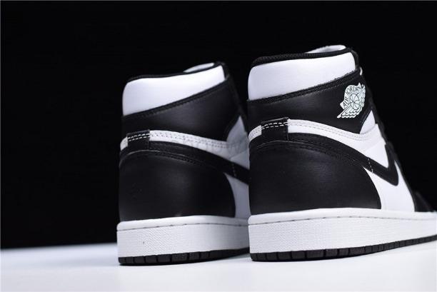 WMNS Air Jordan 1 AJ1 Retro OG High - Black/White