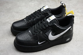 NikeWMNS Air Force 1 AF1 Low Utility - Black/White