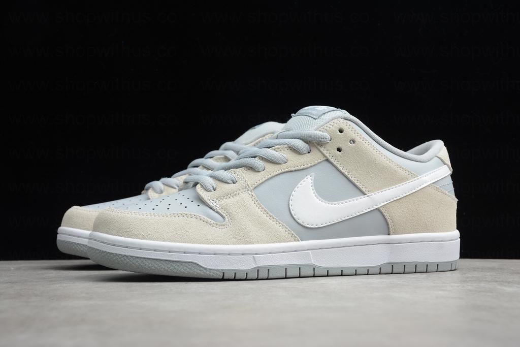 NikeSB Dunk Low - Summit White