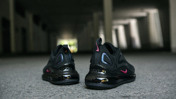 NikeMen's Air Max 720 - Black/Purple/Pink