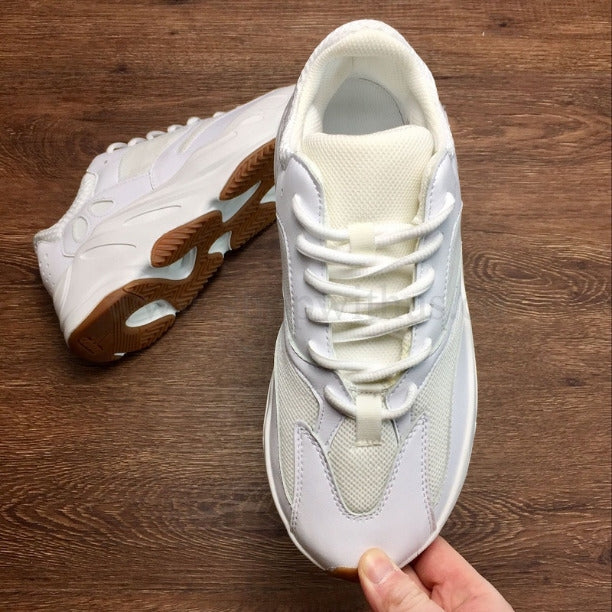 adidasMen's YEEZY Boost 700 - White/Gum