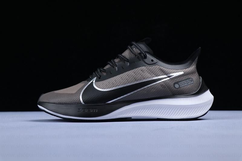 NikeRunning Zoom Gravity - Black/Silver