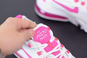 NikeWMNS Air Max 270 React  - Fire Pink