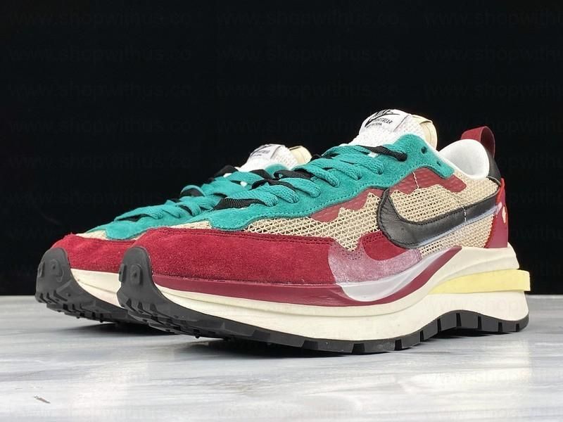 sacai xNike VaporWaffle - Villain Red