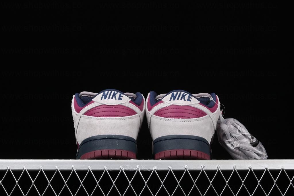 NikeSB Dunk Low - True Berry