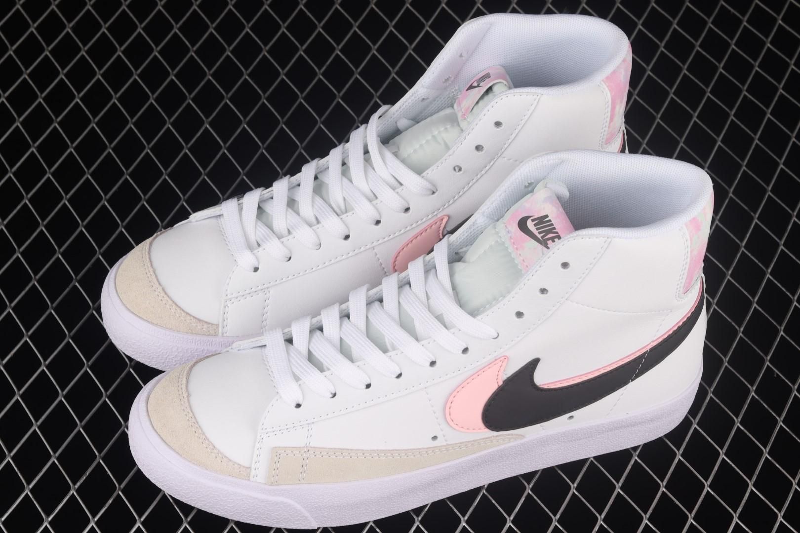 NikeMens Blazer Mid 77 - Arctic Punch