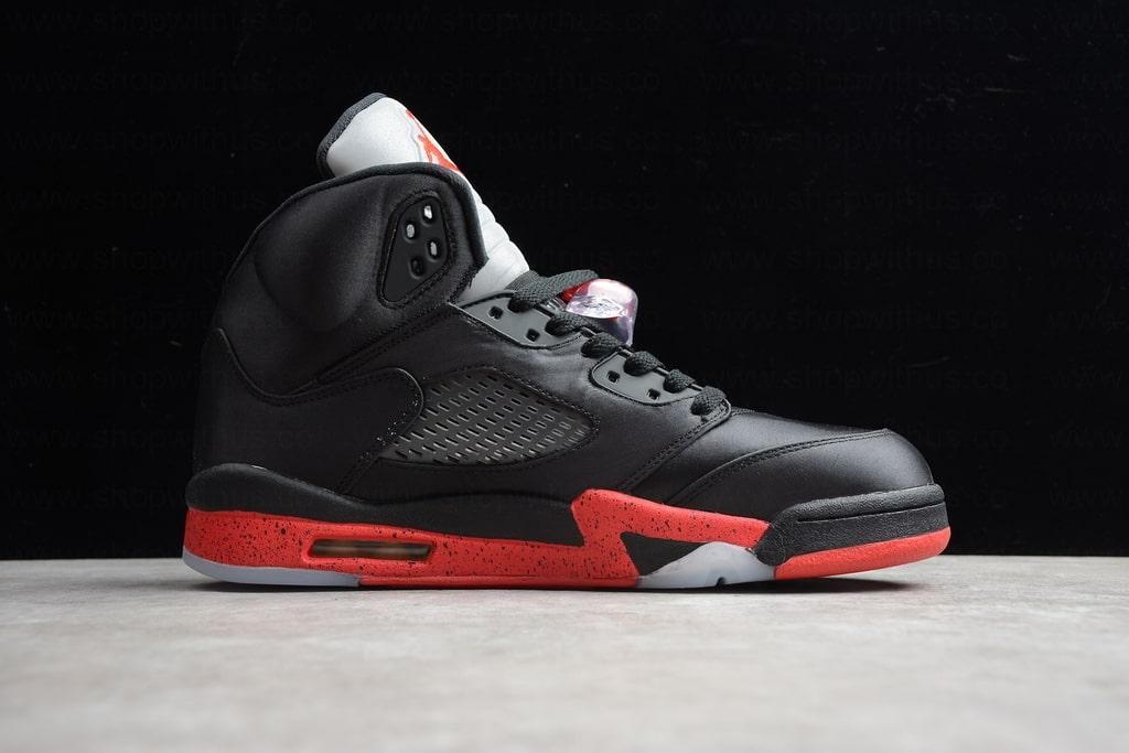 Air Jordan 5 AJ5 Retro - Satin Bred