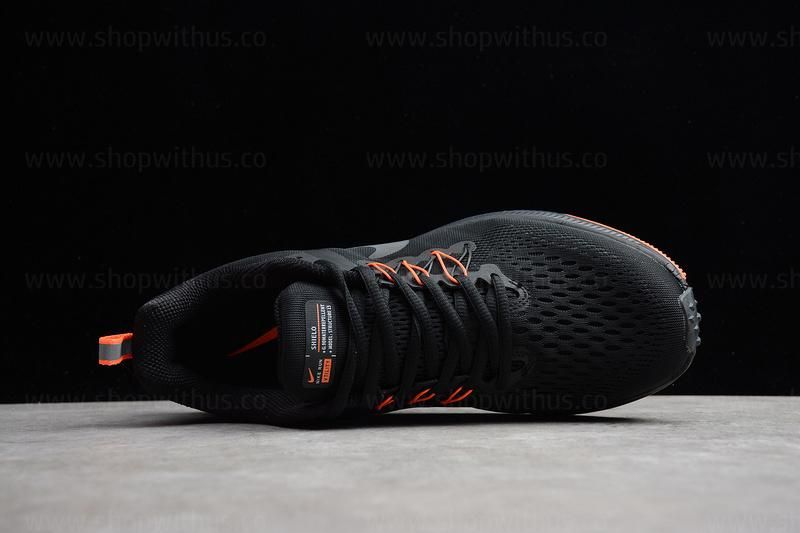 NikeMen's Air Zoom Structure 15 - Black/Orange