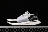adidasOriginals Ultra Boost 19 - Panda