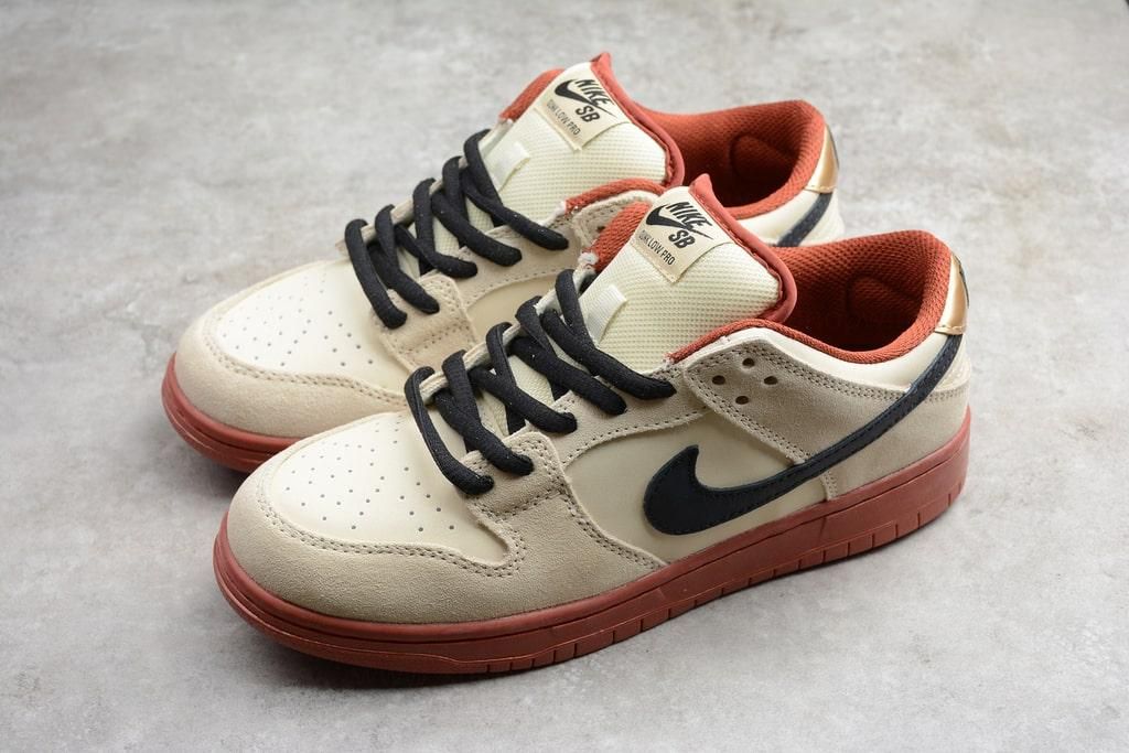 NikeSB Dunk Low - Muslin