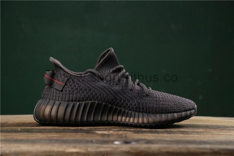 adidasOriginalsYEEZY Boost 350 V2 - Black Static Non-Reflective (Laces Reflects  Shoe Doesn't)