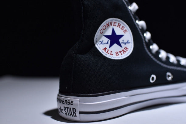 Converse Chuck Taylor All Star Basic Canvas Sneaker Hi - Black