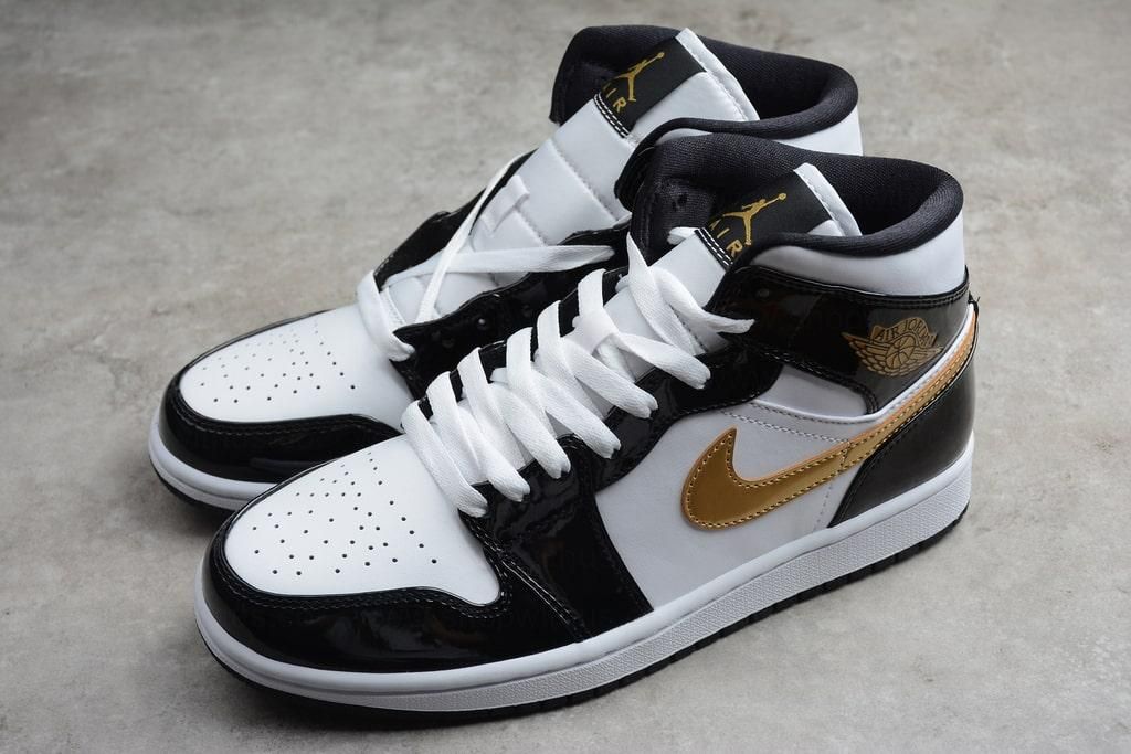 Aj1 mid black gold best sale