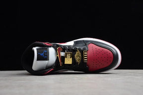 WMNS Air Jordan 1 AJ1 Mid SE - Dark Beetroot