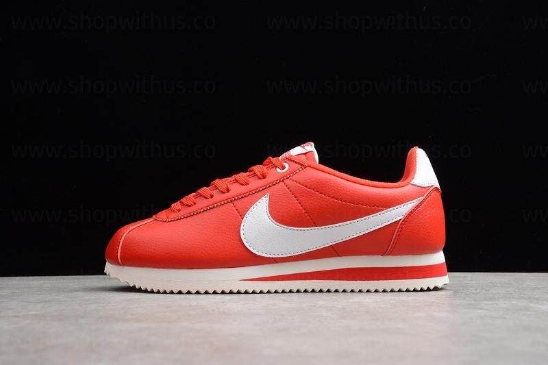 NikeClassic Cortez - RED