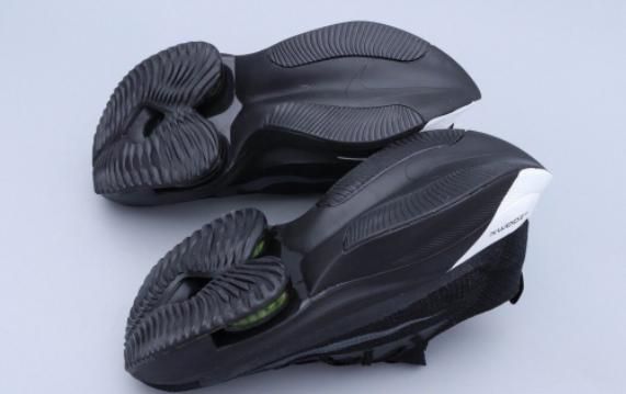 NikeRunning Air Zoom Alphafly NEXT% - Black/White