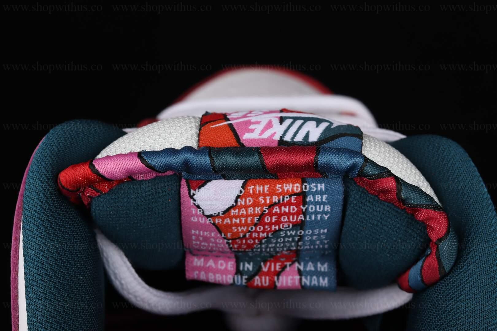 Parra x NikeDunk SB Low Pro - Friends & Family