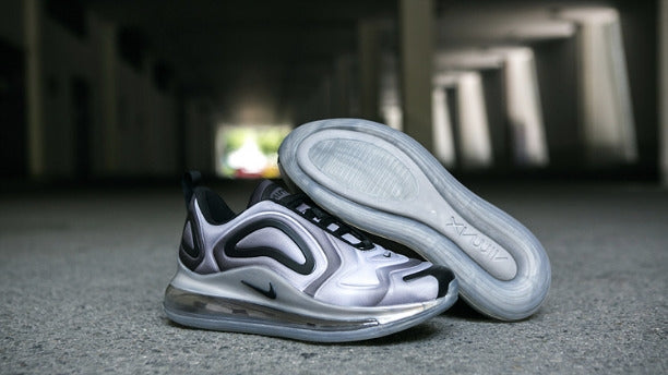 NikeMen's Air Max 720 - Grey