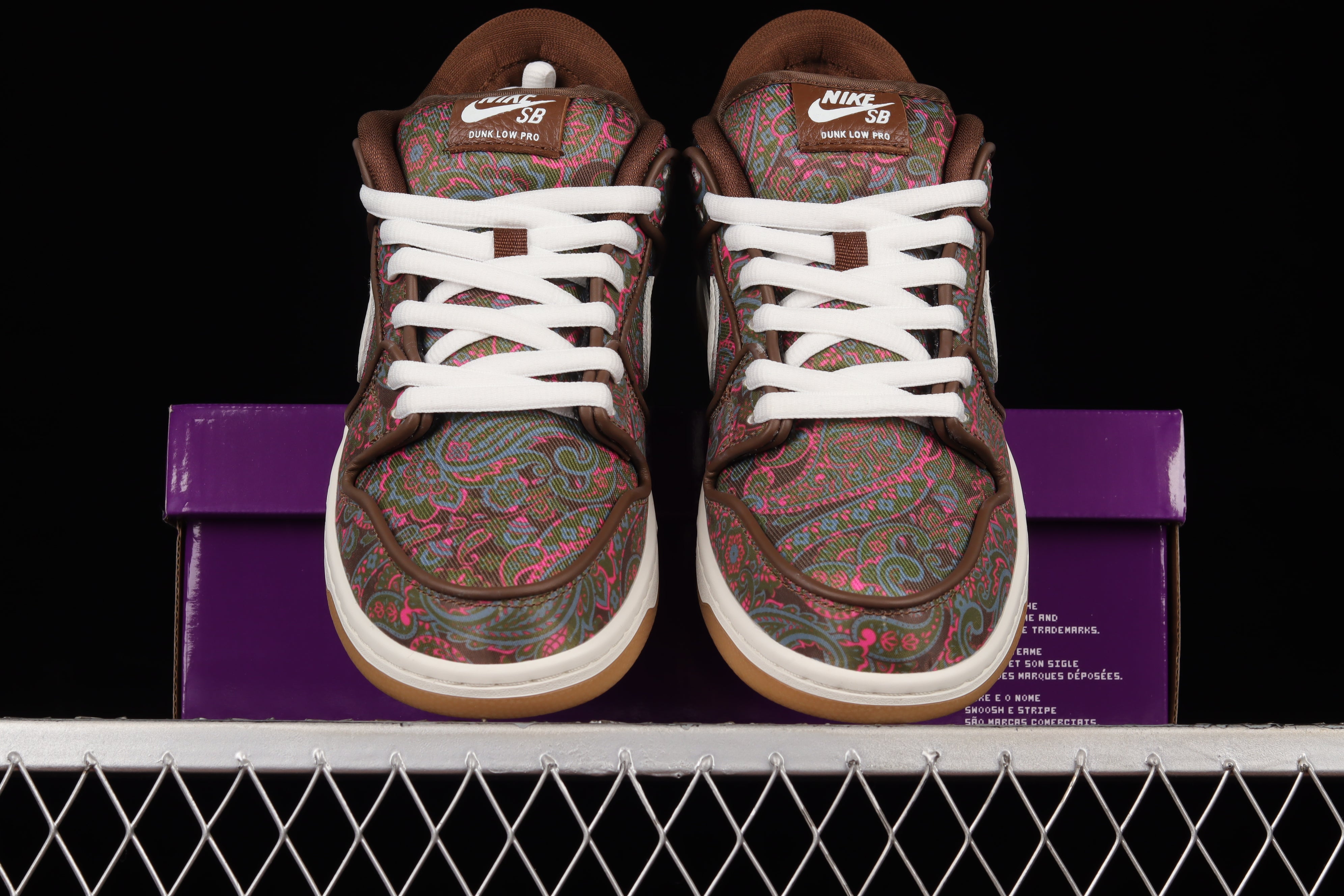 NikeMens SB Dunk Low Pro - Paisley Brown