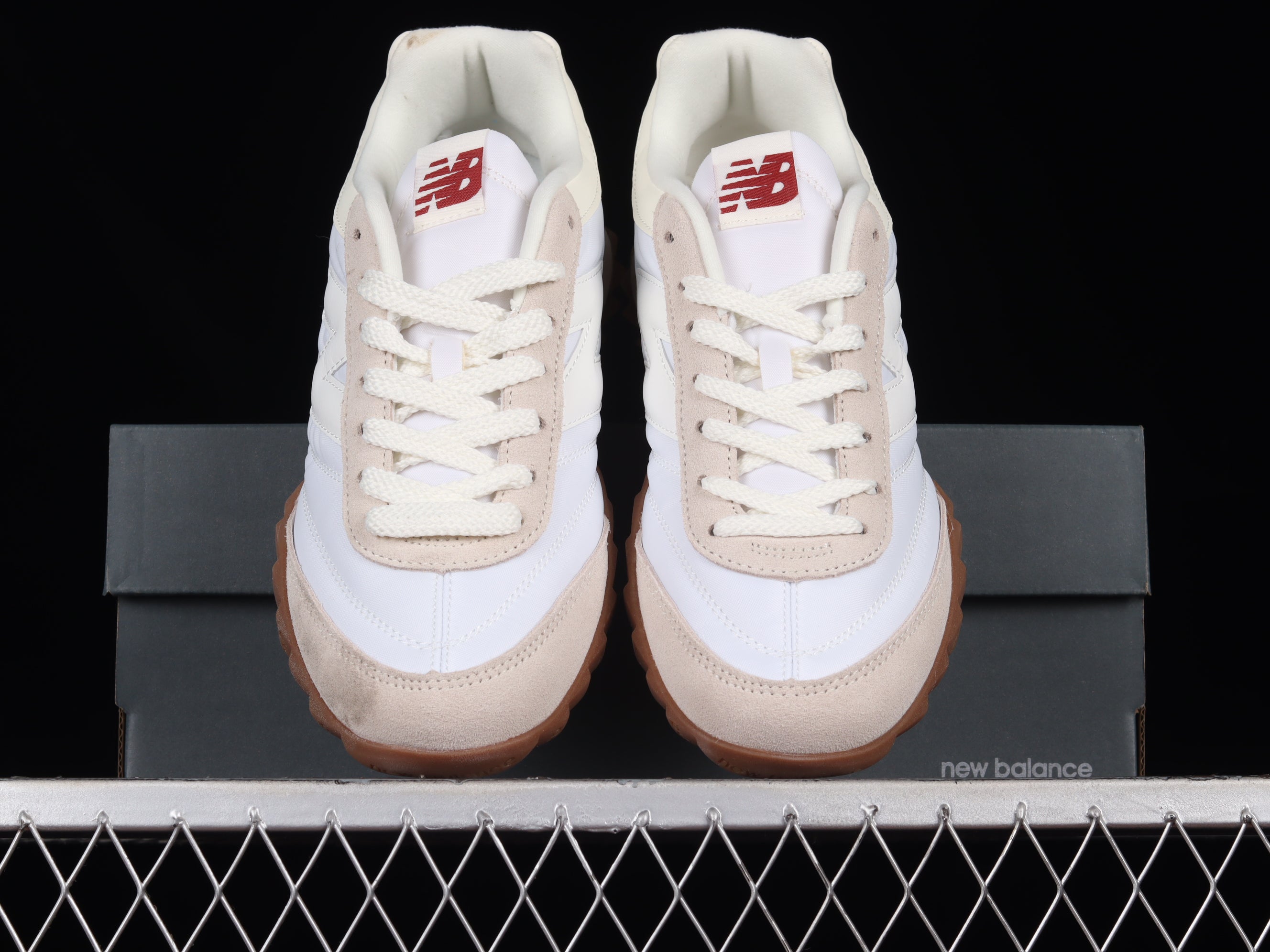 New Balance RC30 Beige - White