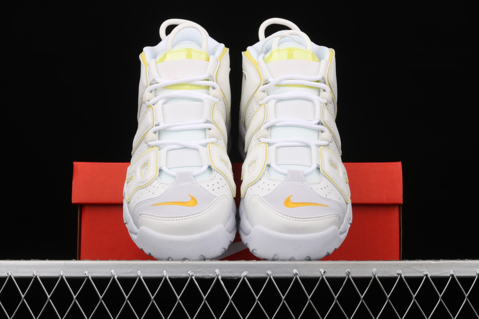 NikeMens Air More Uptempo - Light Citron