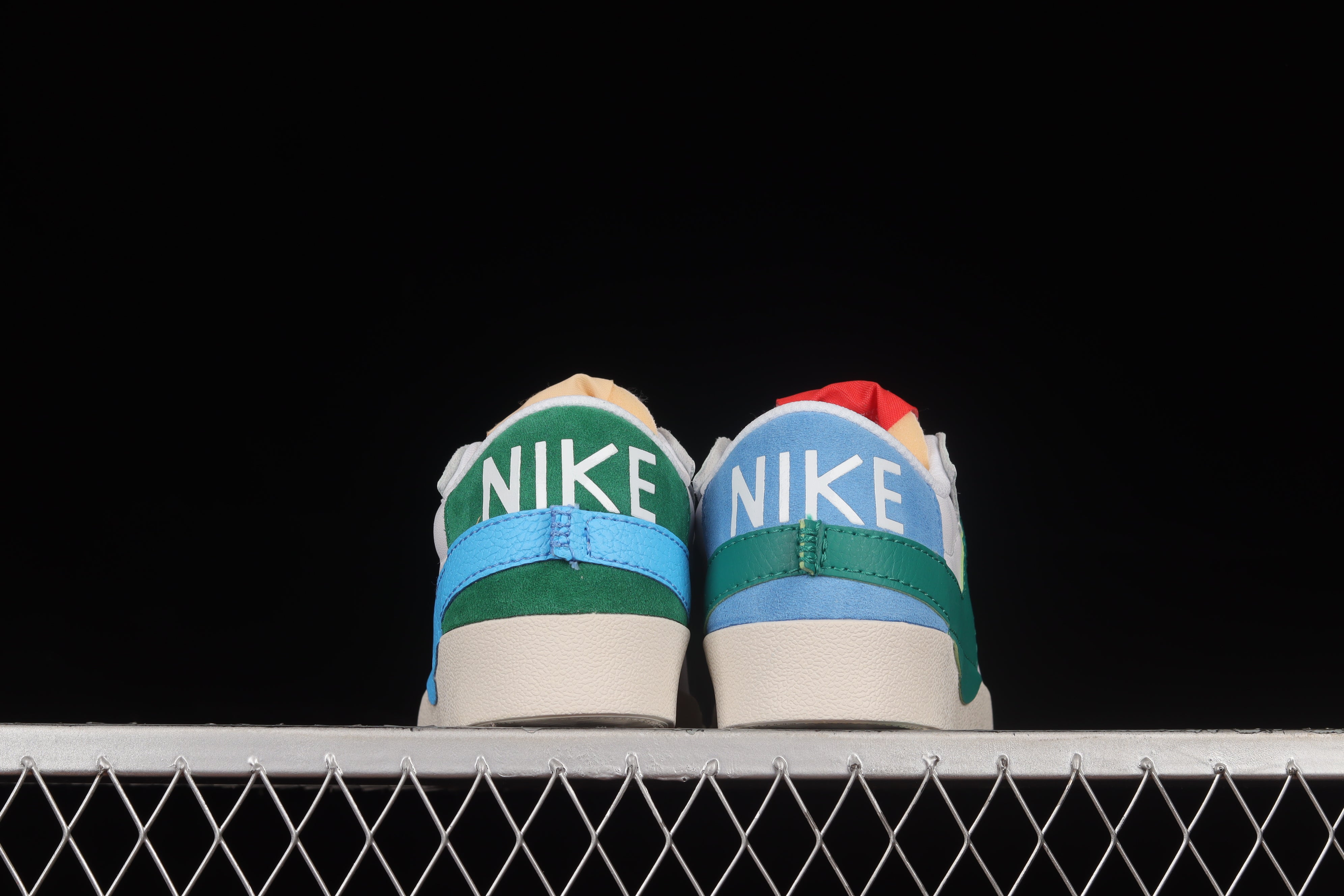 NikeMens Blazer Low 77 Jumbo - Mismatch