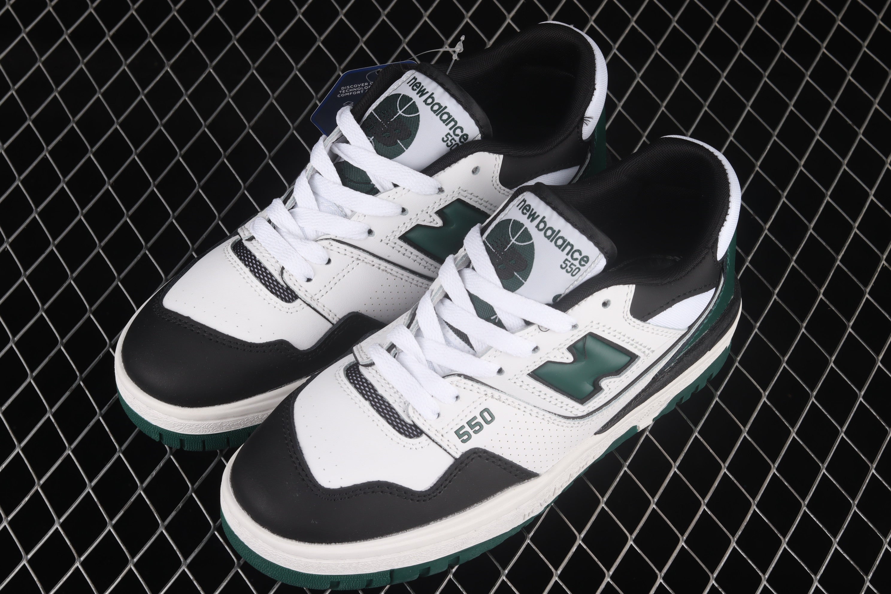 New Balance 550 - White/Green/Black