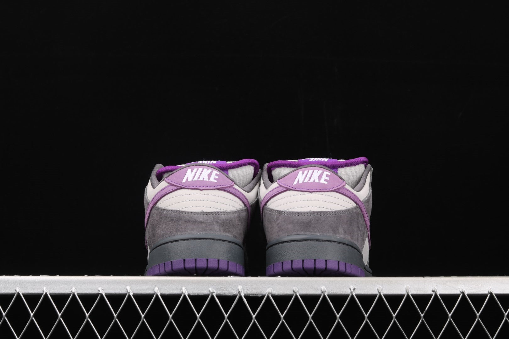 NikeMens Dunk SB Low - Purple Pigeon