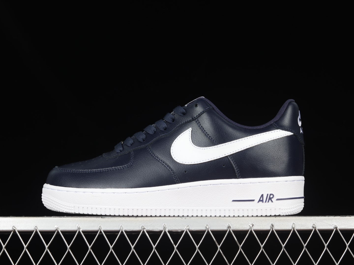 NikeMens Air Force 1 AF1  Low Onfeet - Black/White