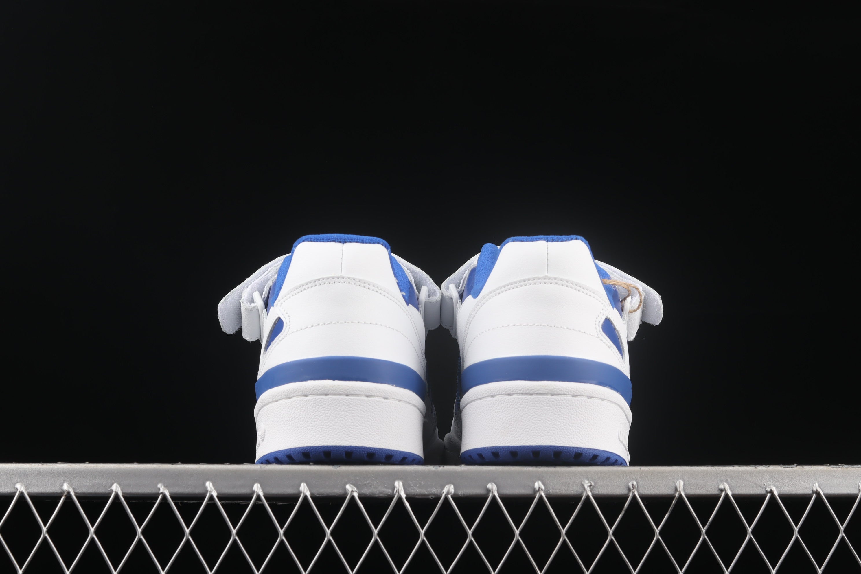 adidasMens Forum Low - White/Royal Blue