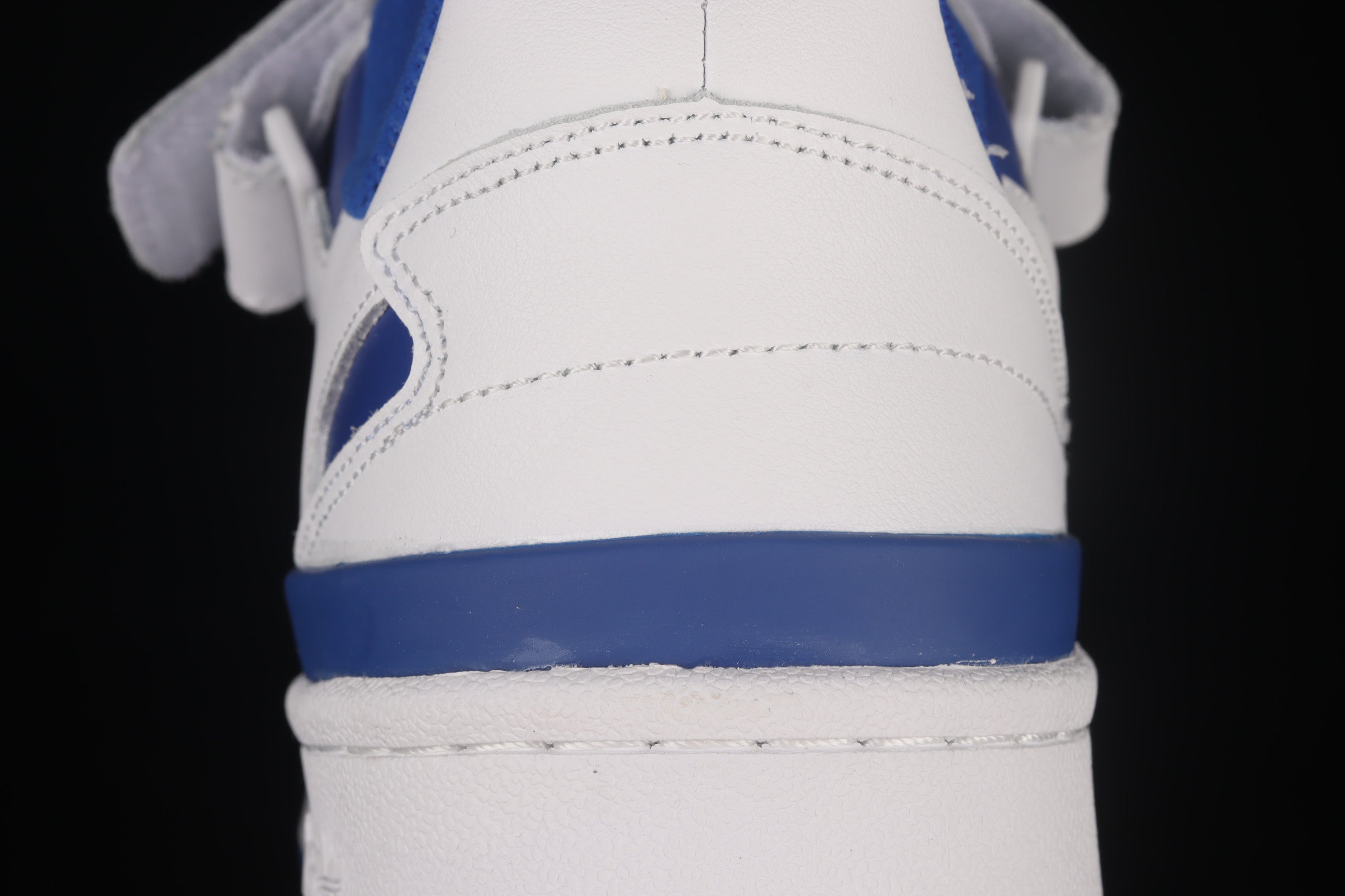 adidasMens Forum Low - White/Royal Blue