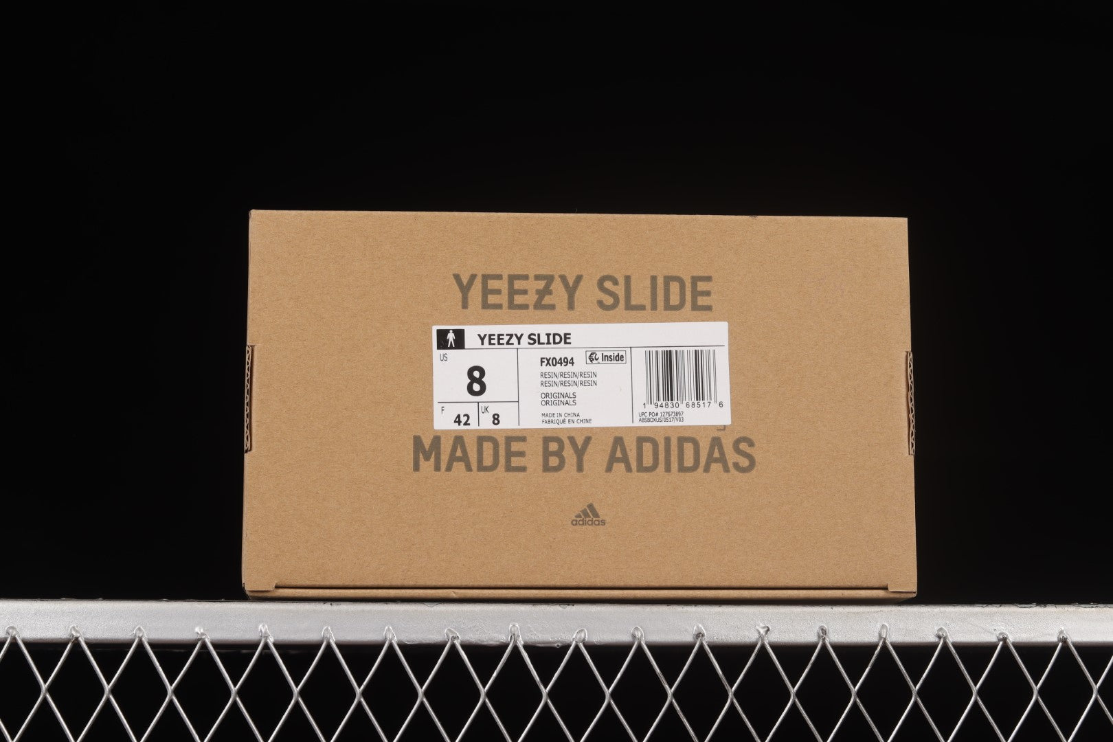 adidasMens Yeezy Slide - Resin