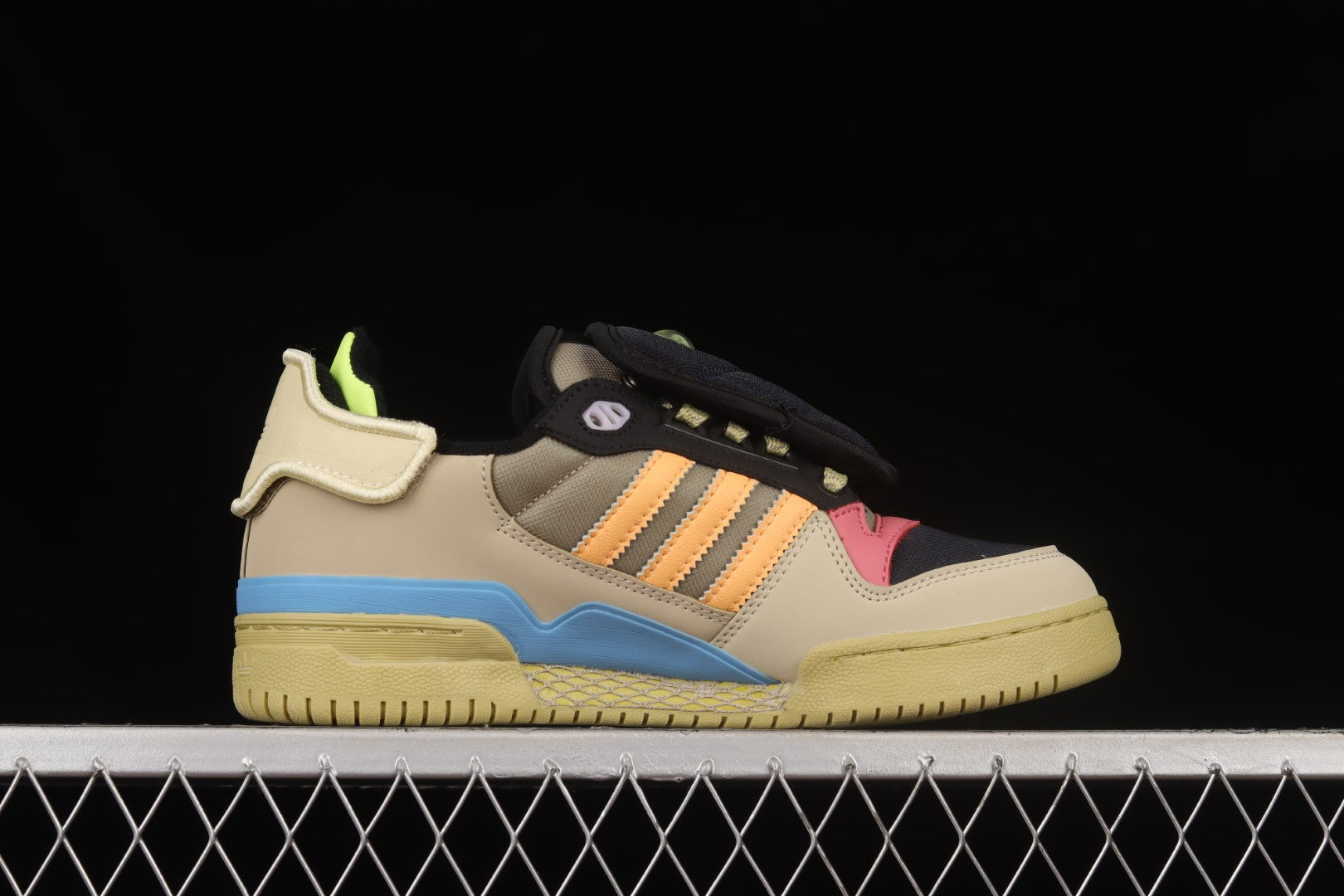 adidasMens Bad Bunny - Powerphase Benito