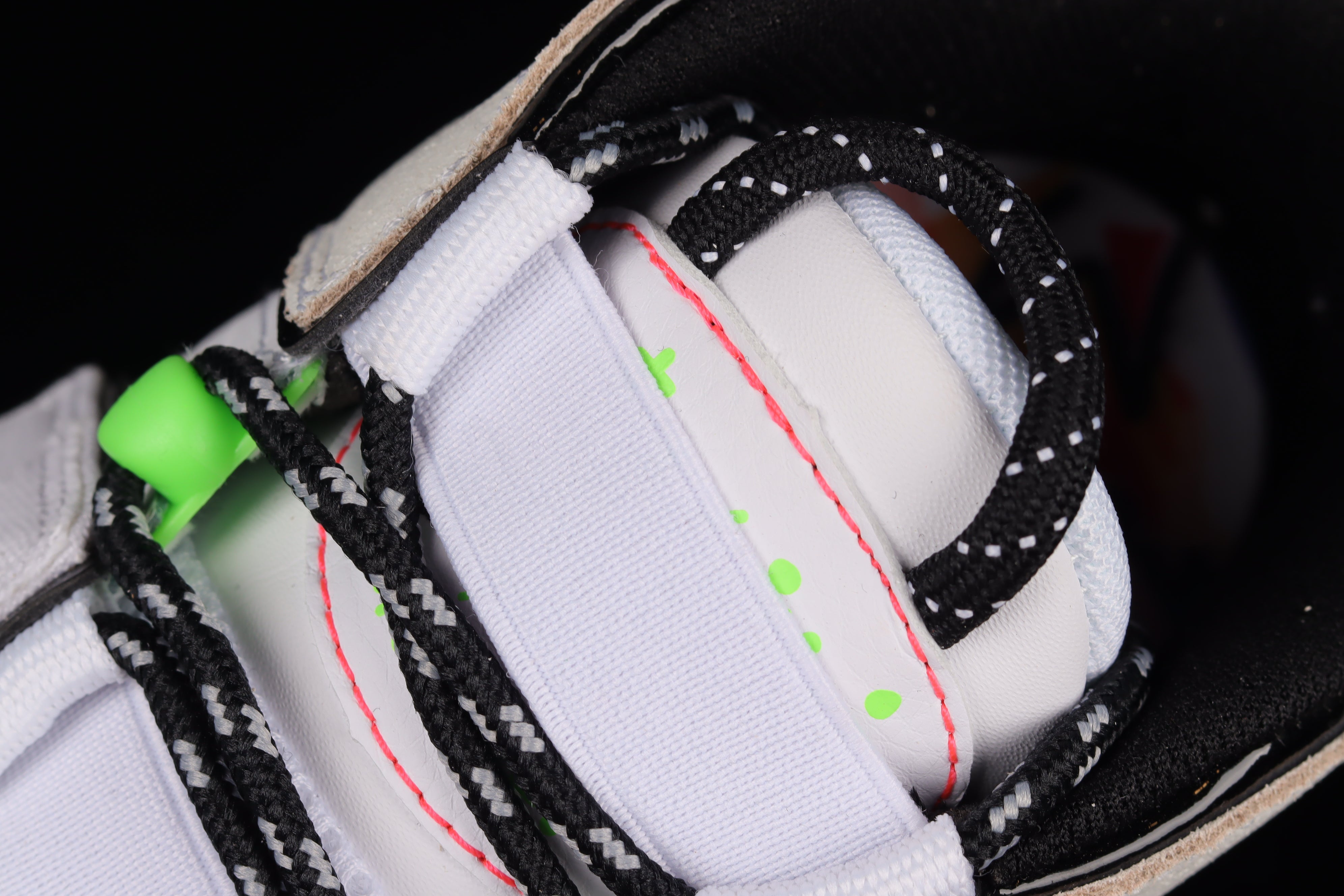 NikeMens Air More Uptempo - Gradient Midsoles