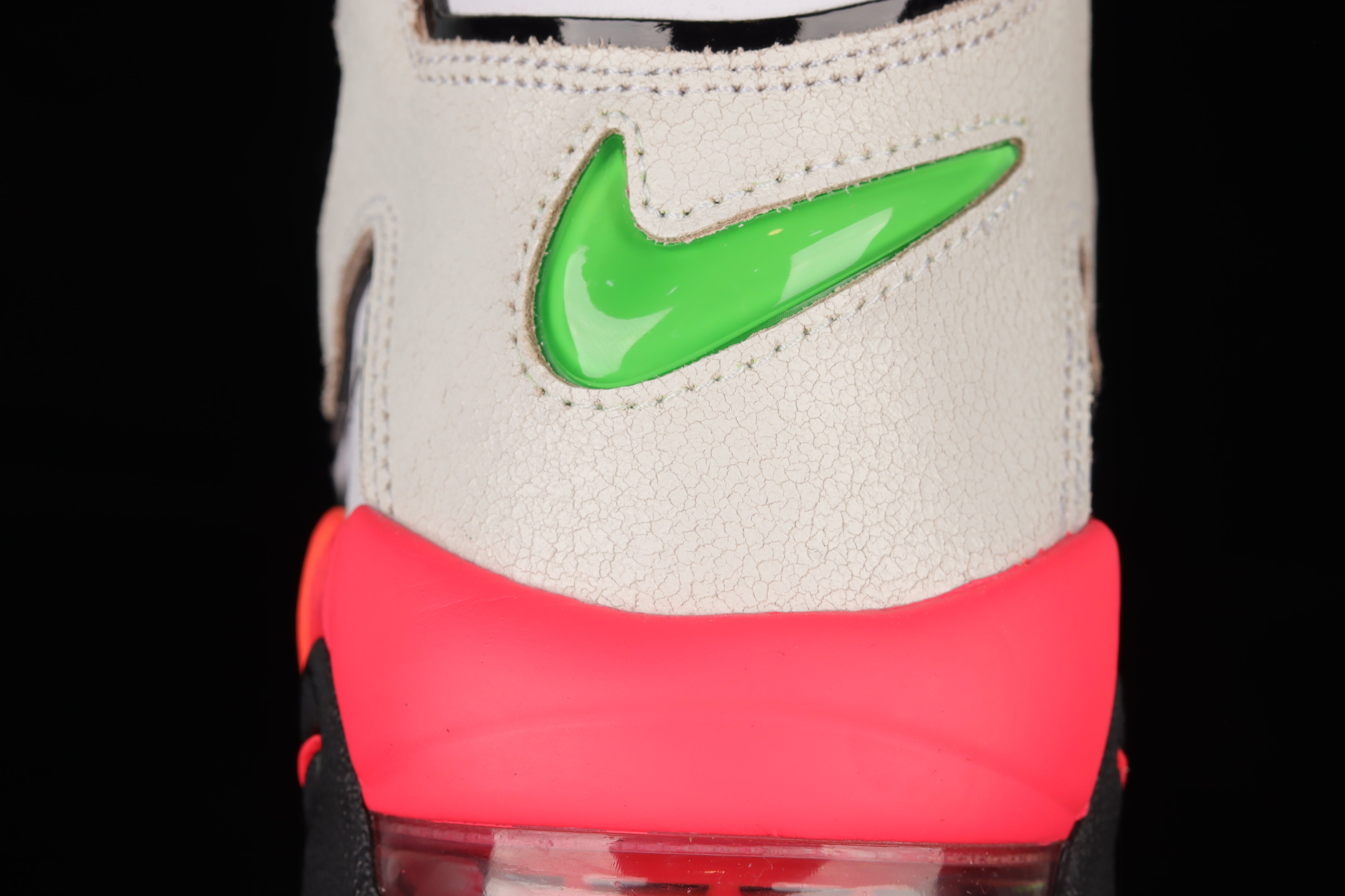 NikeMens Air More Uptempo - Gradient Midsoles