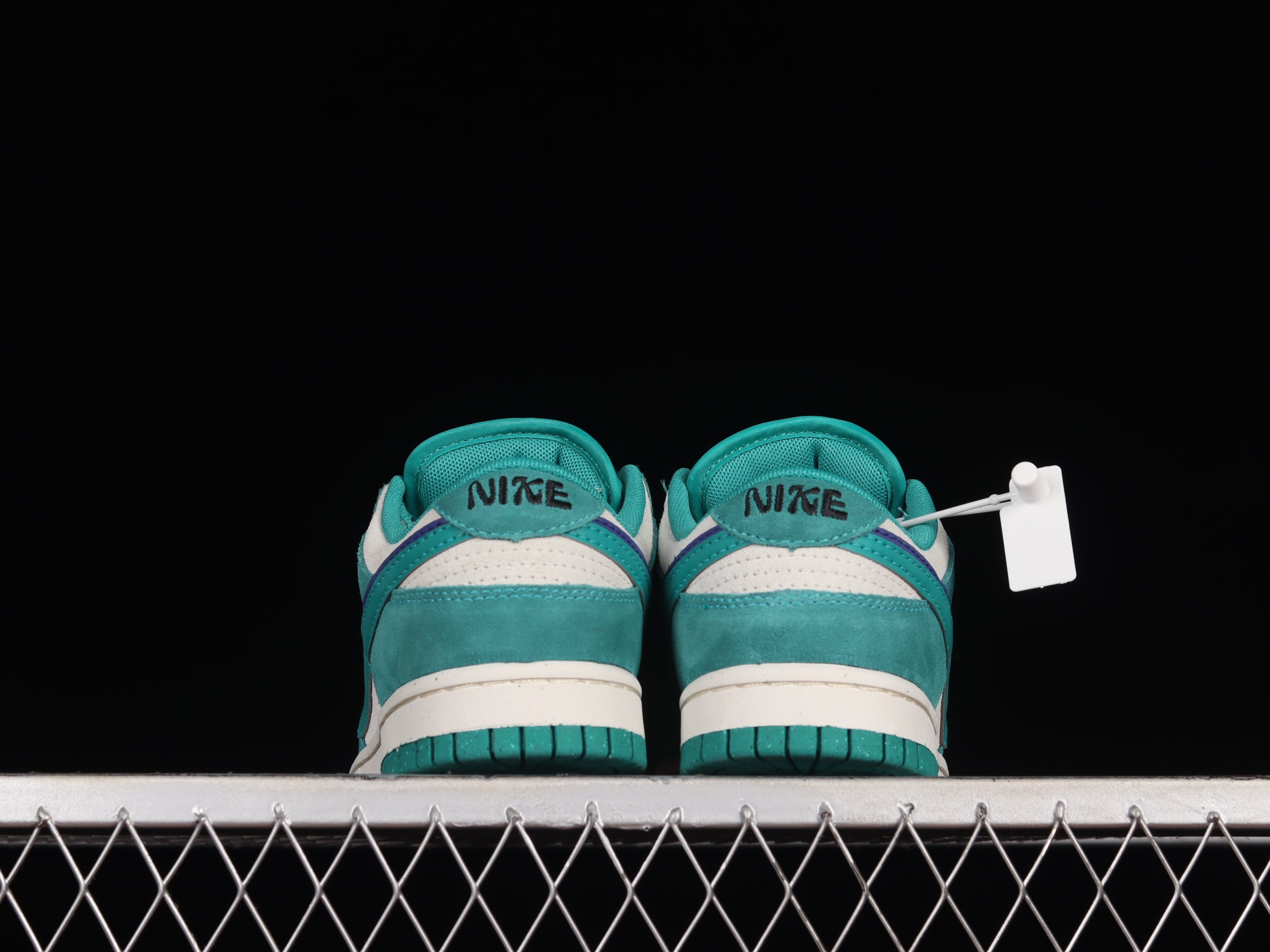 NikeMens Dunk Low SE 85 - Neptune Green