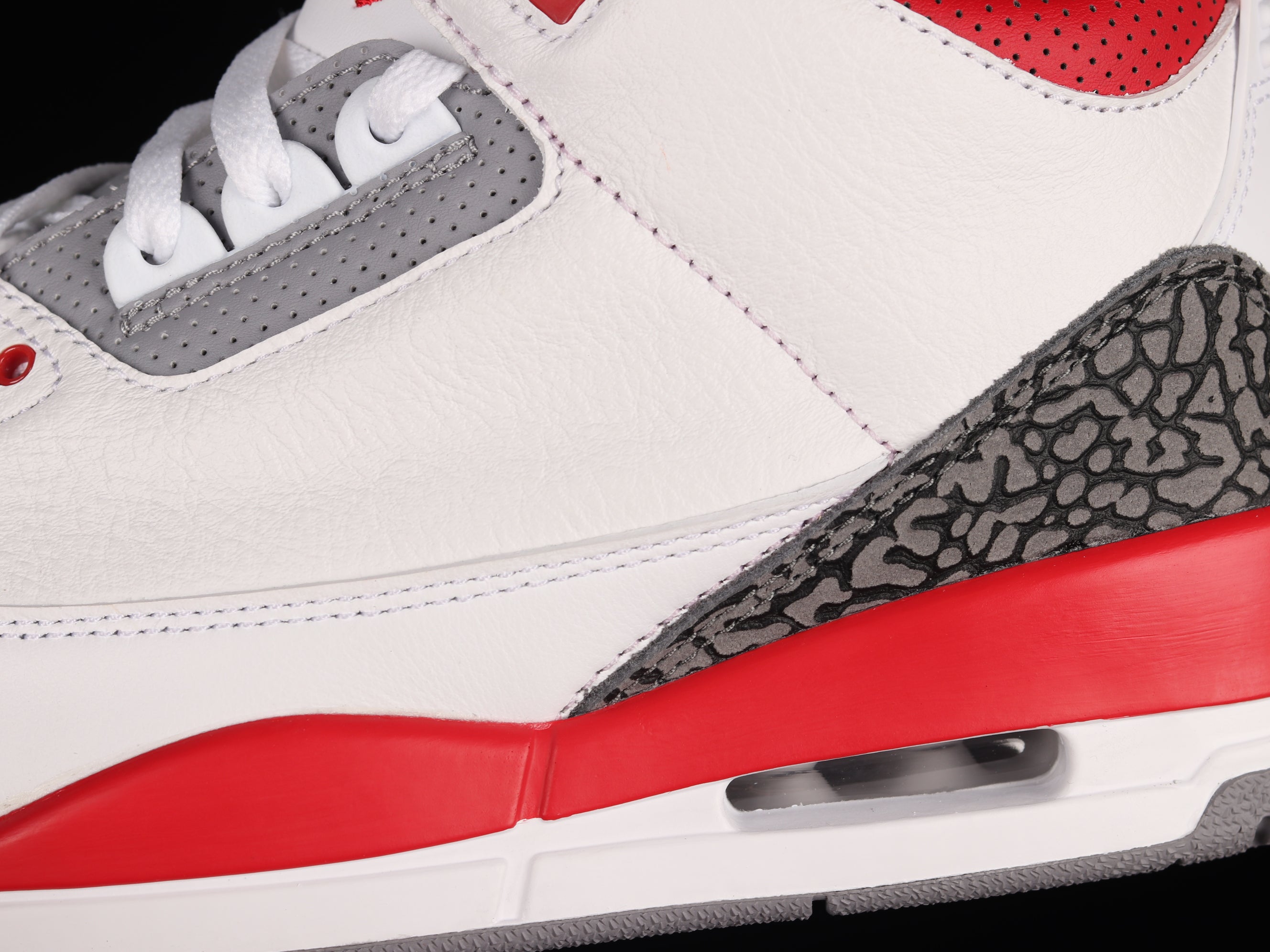 Air Jordan 3 AJ3 Retro - Fire Red