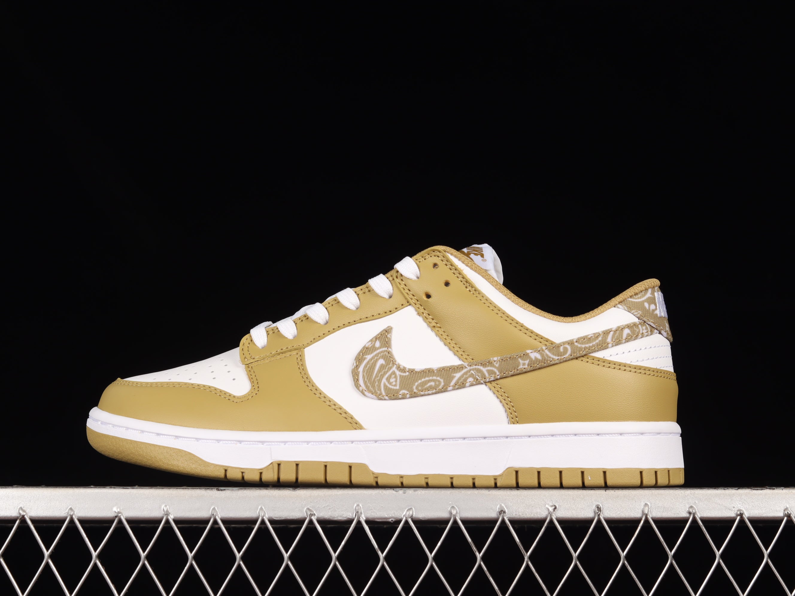 NikeMens Dunk Low Essential - Paisley Pack Barley