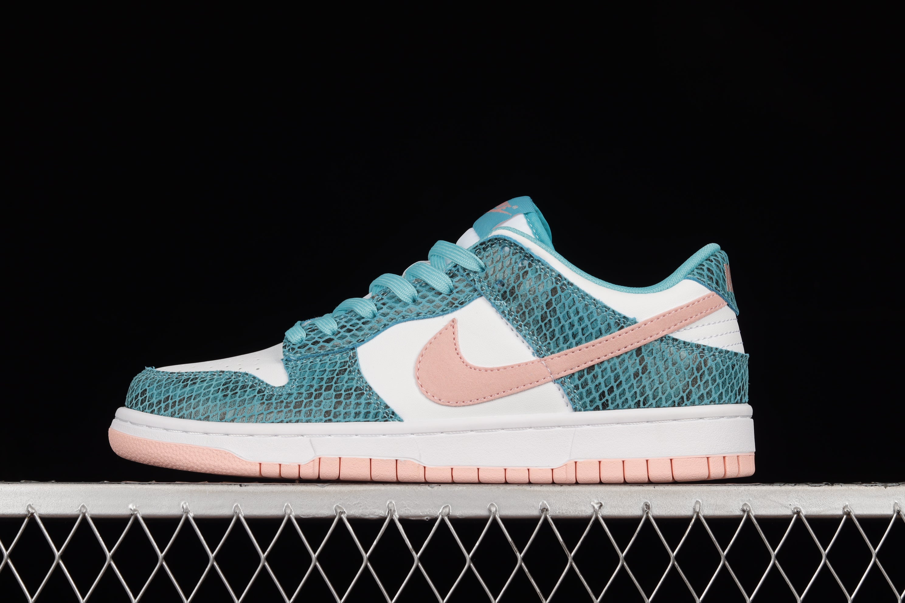 NikeMens Dunk Low - Snakeskin